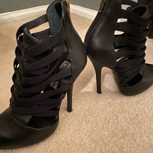 Steve Madden strappy black leather stilettos